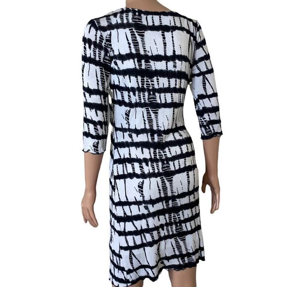 MIRACLEBODY by Miraclesuit Women's Marilyn 3/4 Sleeve Pullover Dress SZ SM - Picture 4 of 10